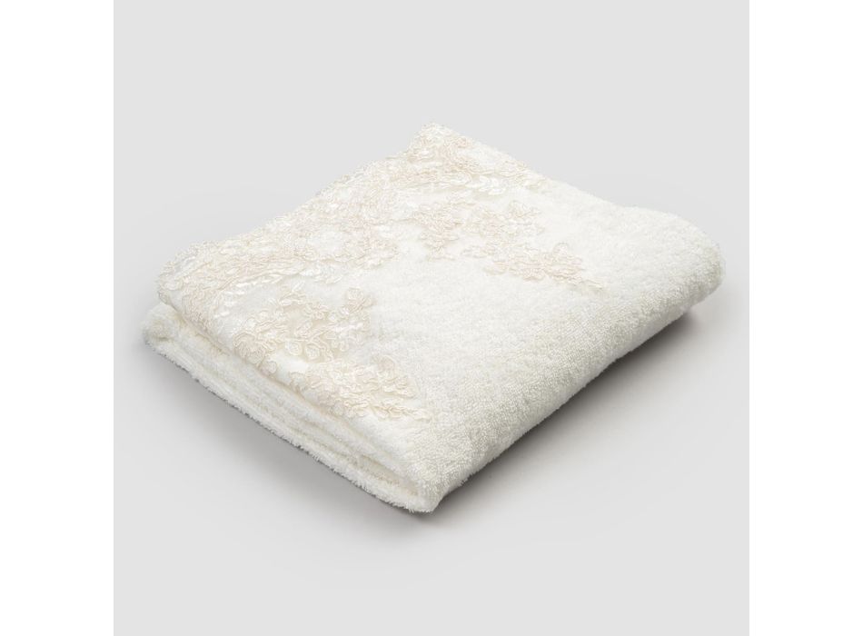 Badehåndklæde af bomuldsfrotté med hørblendedesign med blonder - Ginova