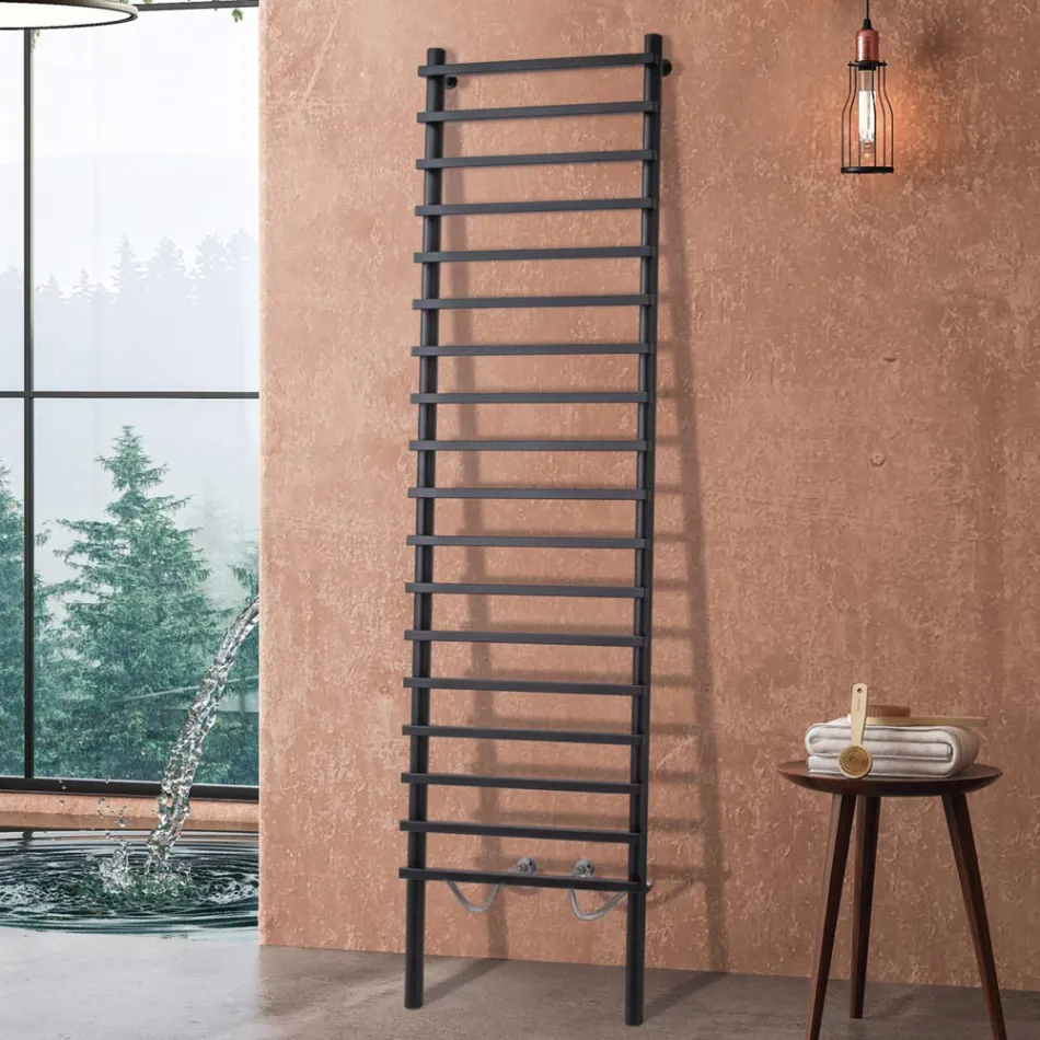 Sort hydraulisk radiator i kulstofstål, fremstillet i Italien - Raggio Viadurini