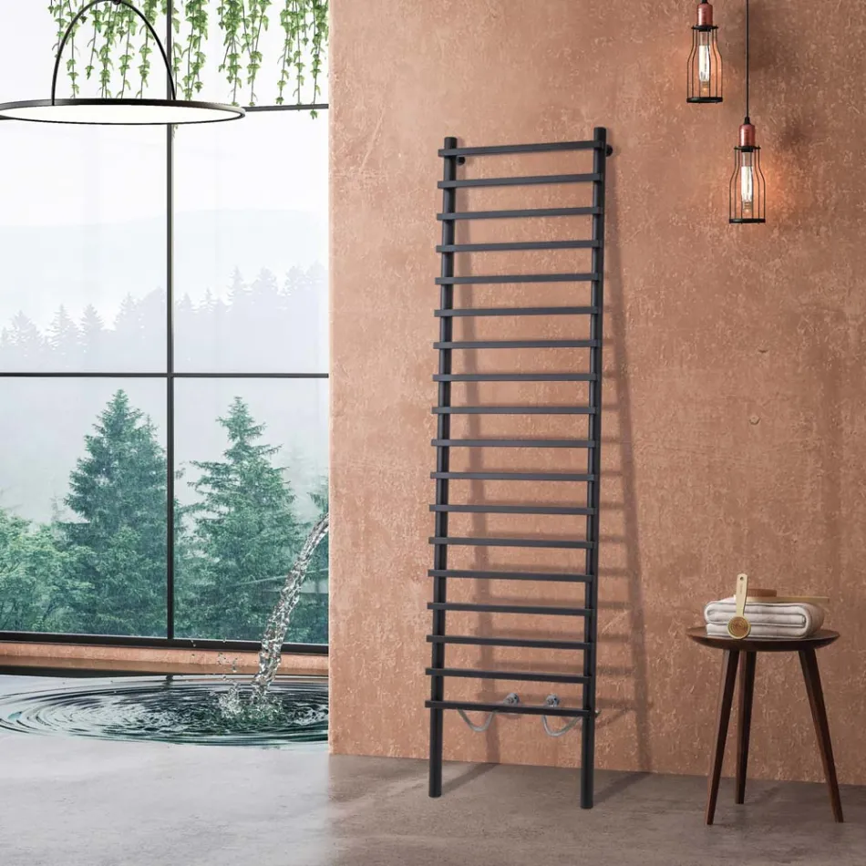 Sort hydraulisk radiator i kulstofstål, fremstillet i Italien - Raggio Viadurini