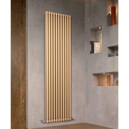 Radiator med hydraulisk system i kulstofstål, fremstillet i Italien - Crema Viadurini