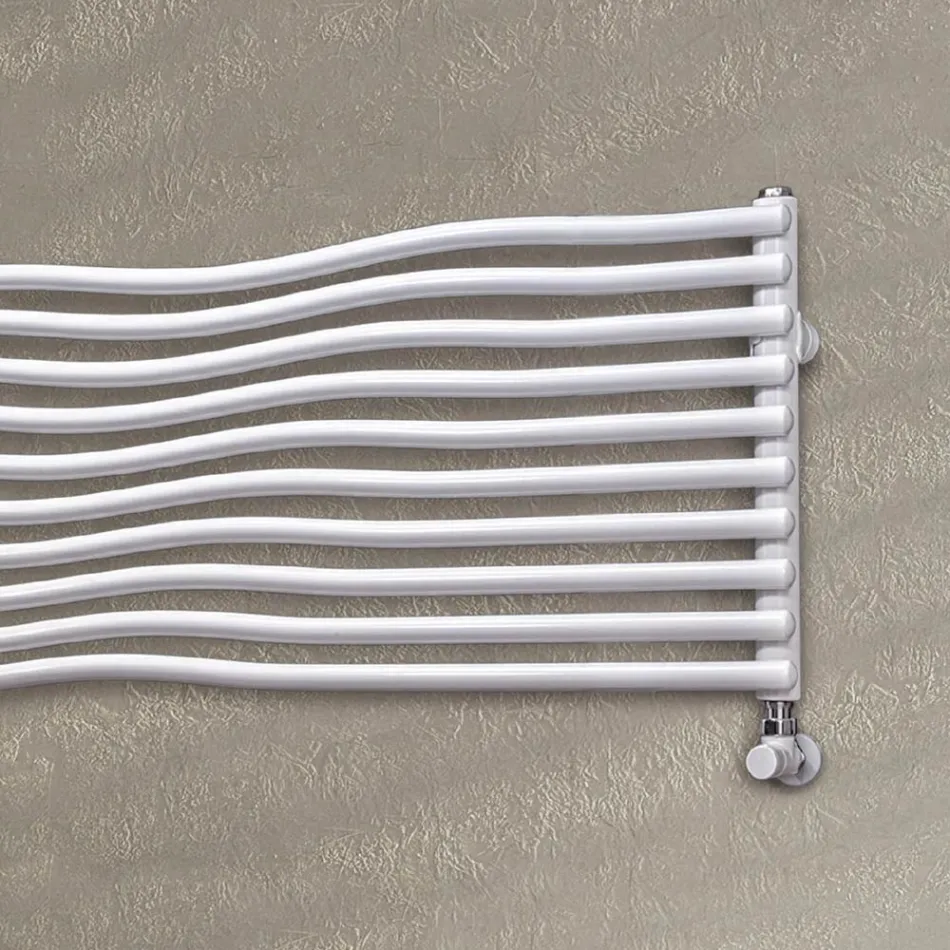 Hydraulisk radiator med vandrette buede elementer lavet i Italien - Zucchero Viadurini