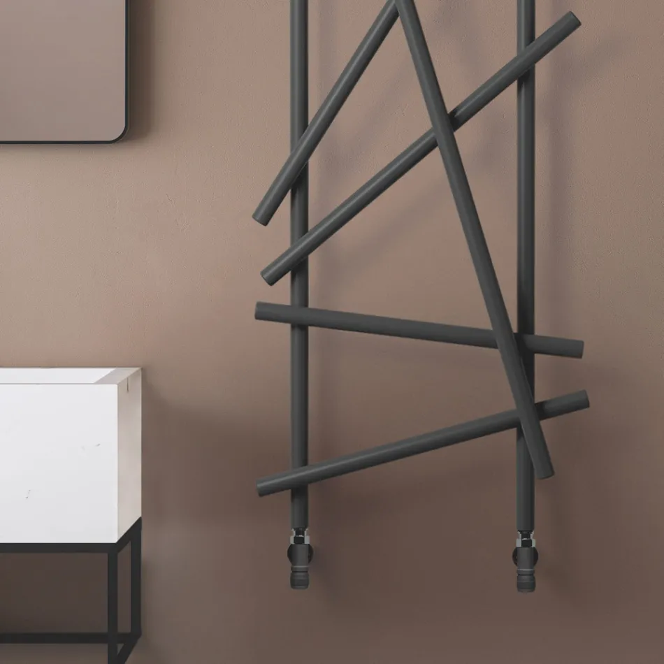 Hydraulisk radiator i stål med rundsektionsrør fremstillet i Italien - tilfældigt Viadurini