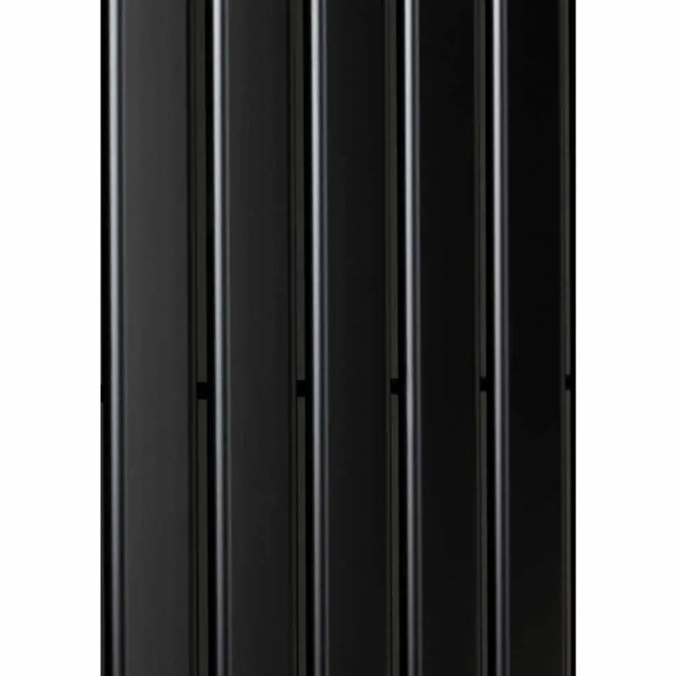 Moderne design lodret hydraulisk vægradiator op til 1224 watt - Regolo Viadurini