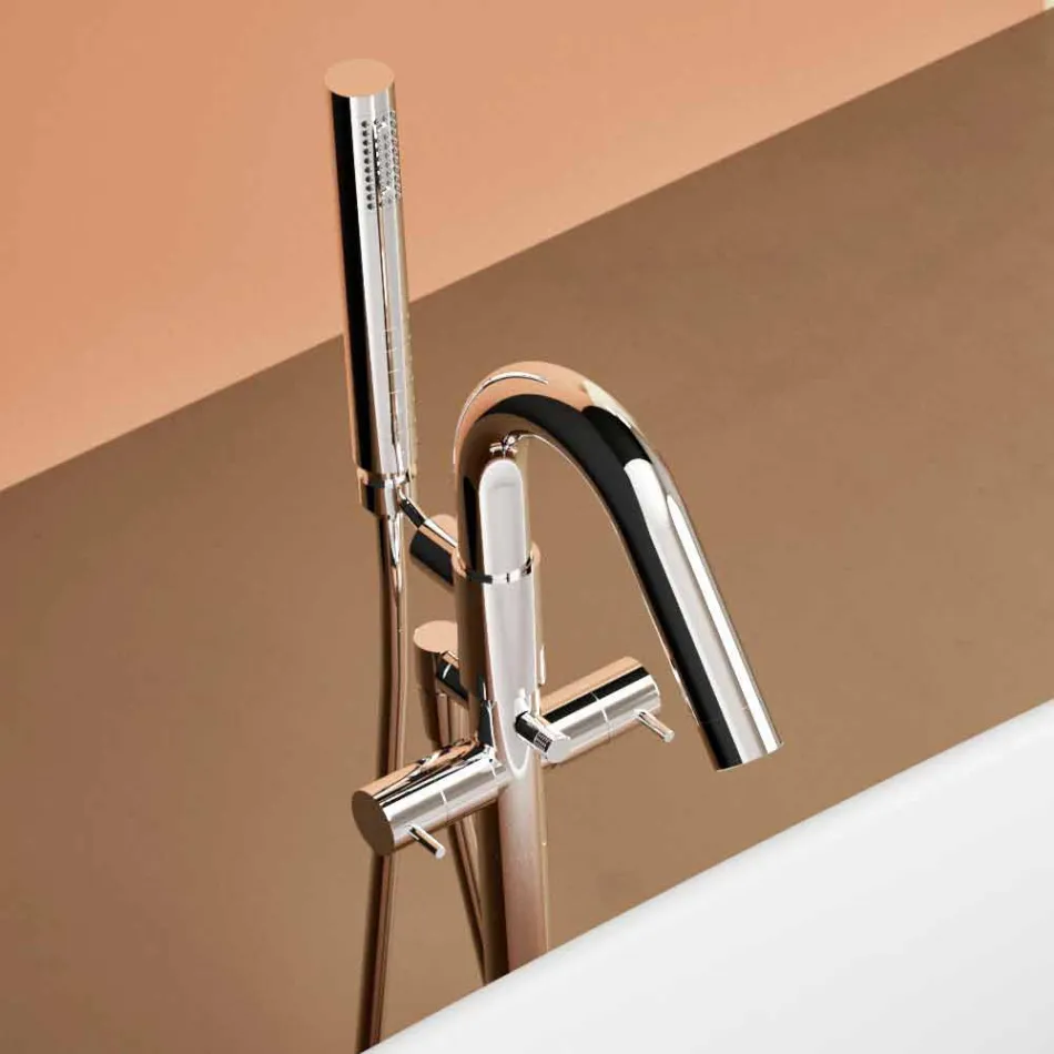 Fritstående badekar, fremstillet i Italien, i fast overflade - flow Viadurini