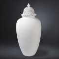 Høj hvid keramisk vase med dekoreret spids Håndlavet i Italien - Verio