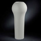 Høj dekorativ vase i polyethylen Moderne design fremstillet i Italien - Takagi Viadurini