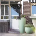 Vase oplyst udvendigt og indvendigt moderne design farvet plastik - Svasostar Viadurini