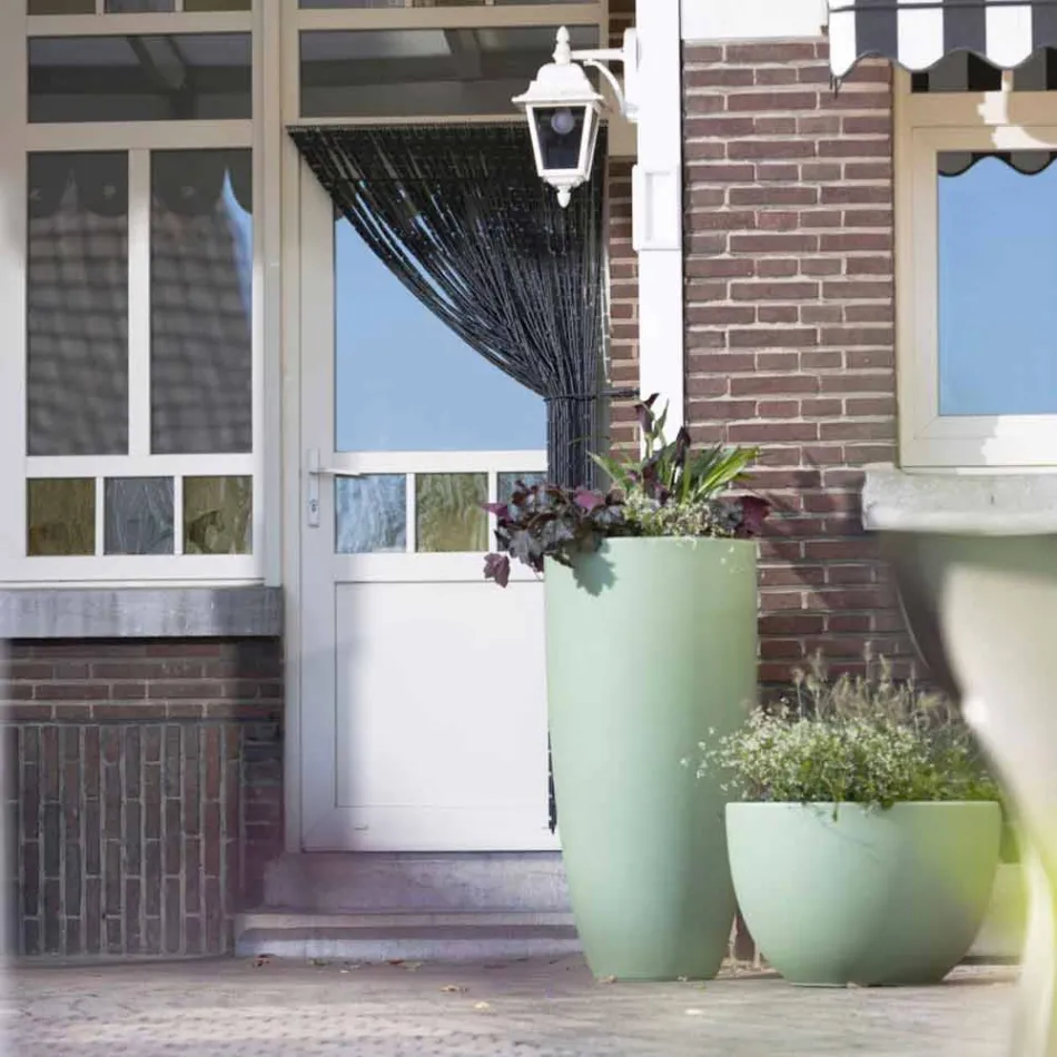 Vase oplyst udvendigt og indvendigt moderne design farvet plastik - Svasostar Viadurini