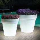 Lys vase til udendørs i hvid polyethylen lavet i Italien - Taralla Viadurini