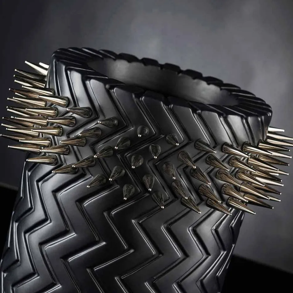 Håndlavet mat sort keramisk ornamental vase - jungle Viadurini