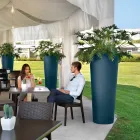 Rund udendørs vase i farvet polyethylen lavet i Italien - Nippon Viadurini