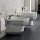 Hvid keramisk hængende vase i klassisk stil, lavet i Italien - Nausica Viadurini