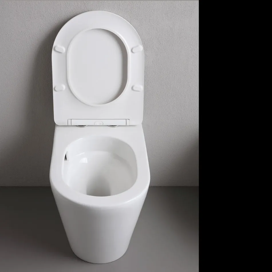 Gulvmonteret toilet med slankt soft-close sæde i hvid keramik - Salice Viadurini