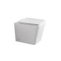 Gulvmonteret toilet med soft-close keramisk sæde og moderne design - Giunco