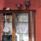 Bassano Francia vitrineskab i træ med 2 skuffer og 2 låger Made in Italy - Dilga Viadurini